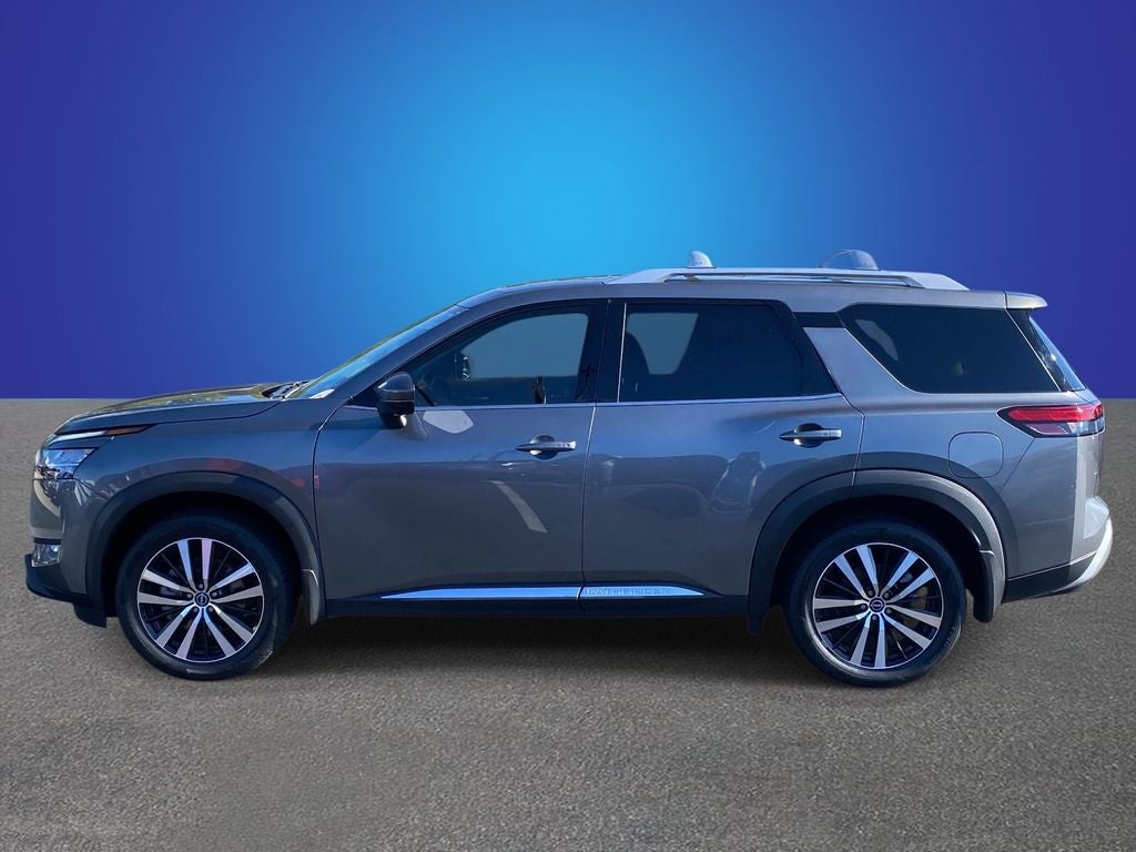 2024 Nissan Pathfinder Platinum FWD
