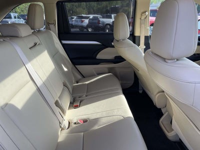 2014 Toyota Highlander XLE V6