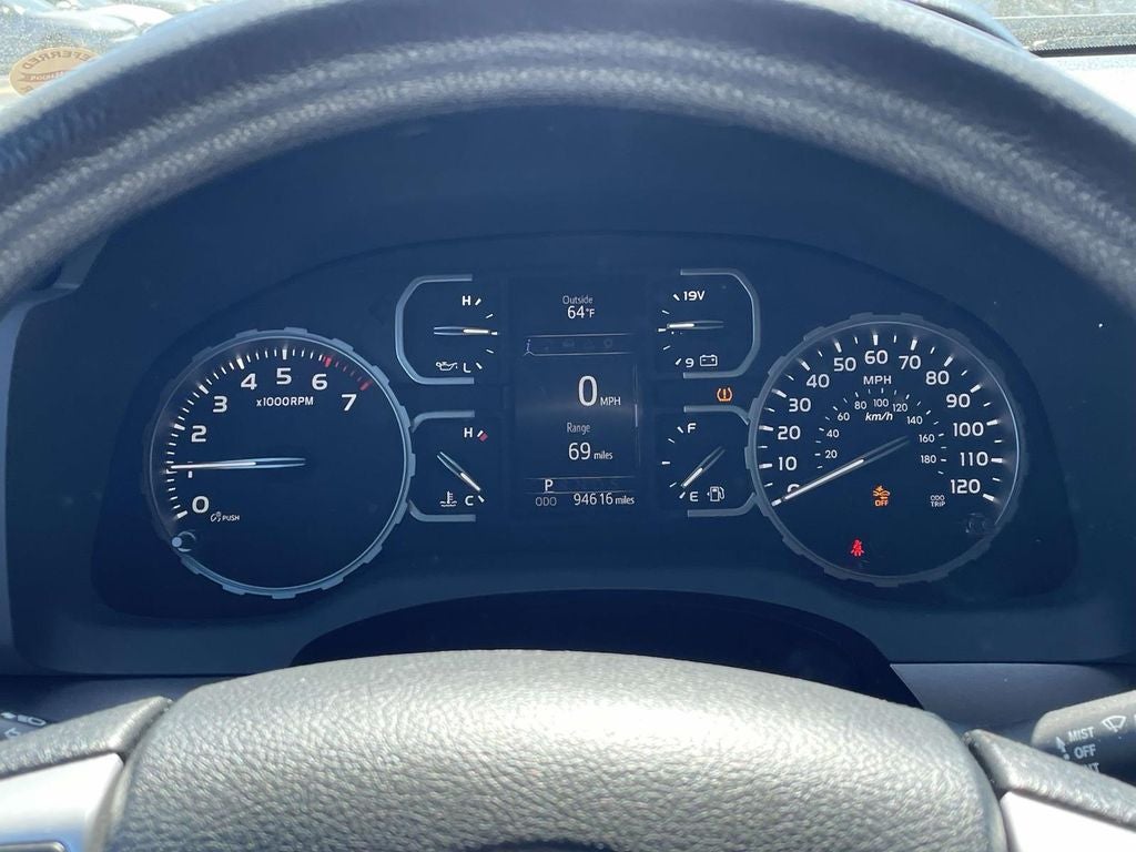 2018 Toyota Tundra SR5 5.7L V8