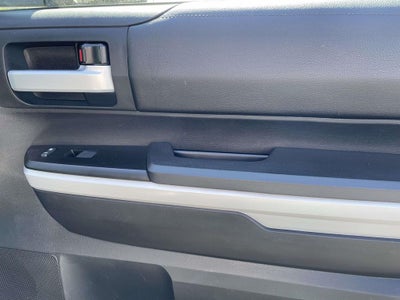 2018 Toyota Tundra SR5 5.7L V8