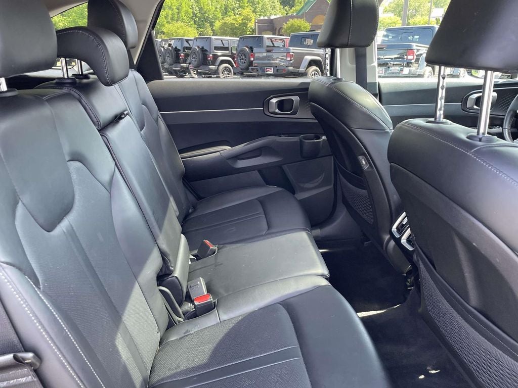 2023 Kia Sorento S