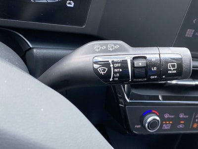 2025 Kia Niro LX
