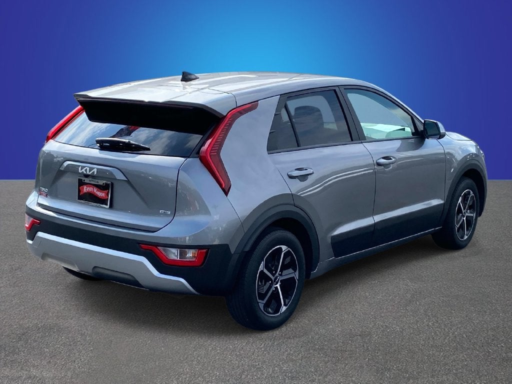 2025 Kia Niro LX