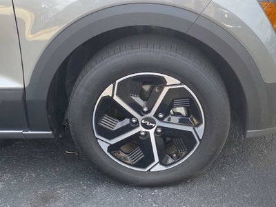 2025 Kia Niro LX