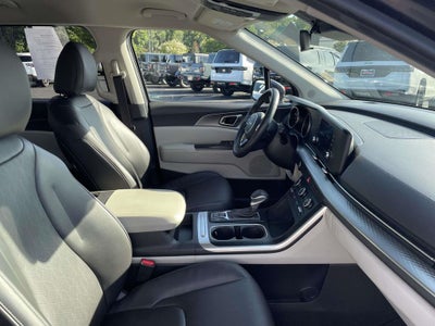 2024 Kia Carnival LX Seat Package