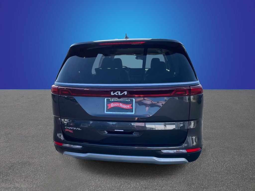 2024 Kia Carnival LX Seat Package