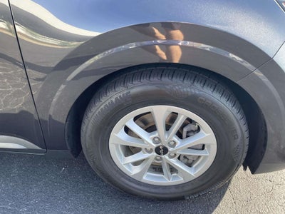 2024 Kia Carnival LX Seat Package