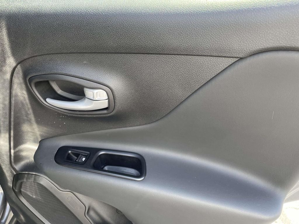2023 Jeep Renegade Latitude 4x4