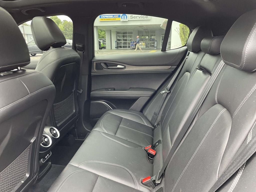 2022 Alfa Romeo Stelvio Ti AWD
