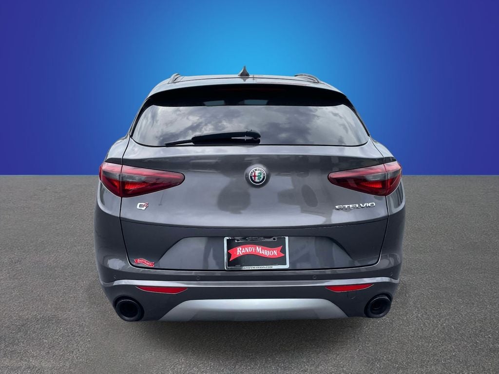 2022 Alfa Romeo Stelvio Ti AWD