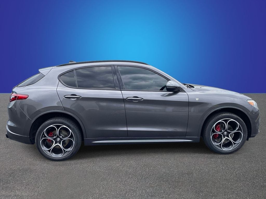 2022 Alfa Romeo Stelvio Ti AWD