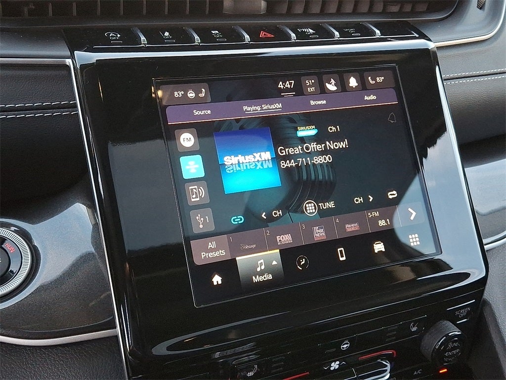 2023 Jeep Grand Cherokee L Laredo