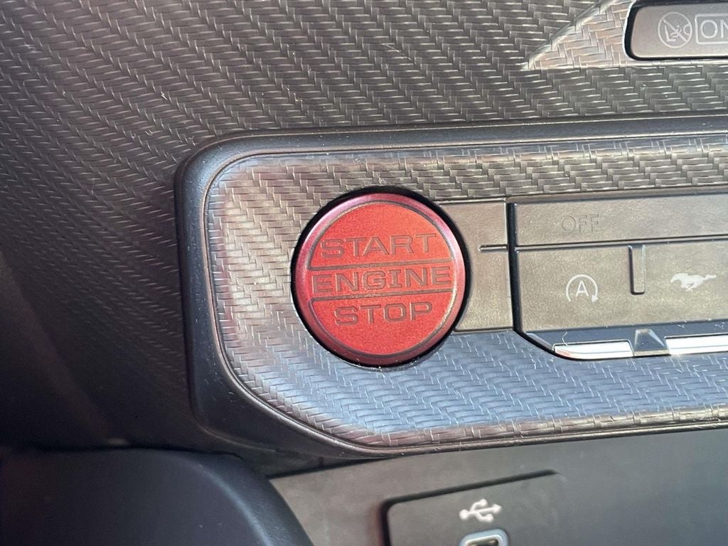 2025 Ford Mustang EcoBoost Premium