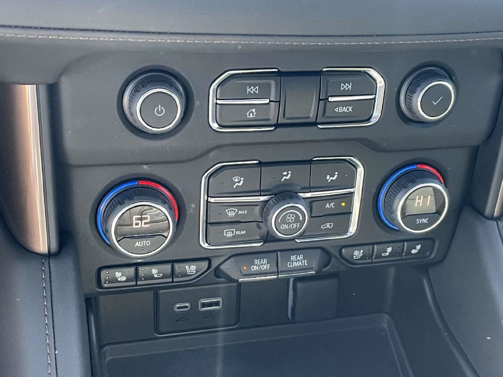 2023 Chevrolet Suburban High Country
