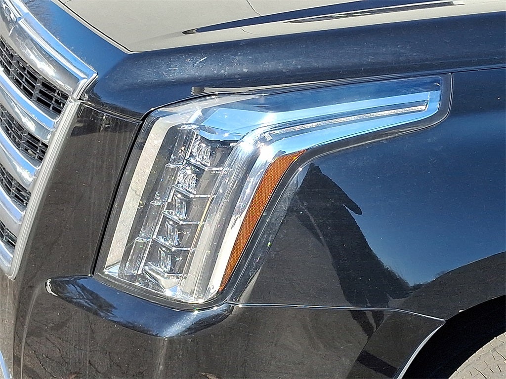 2020 Cadillac Escalade Premium Luxury