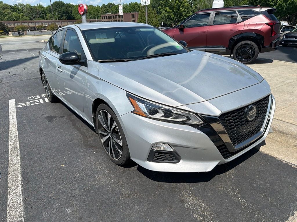 2022 Nissan Altima 2.5 SR