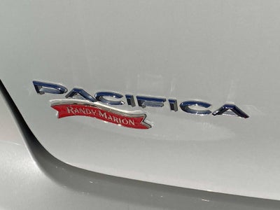 2017 Chrysler Pacifica Touring L Plus