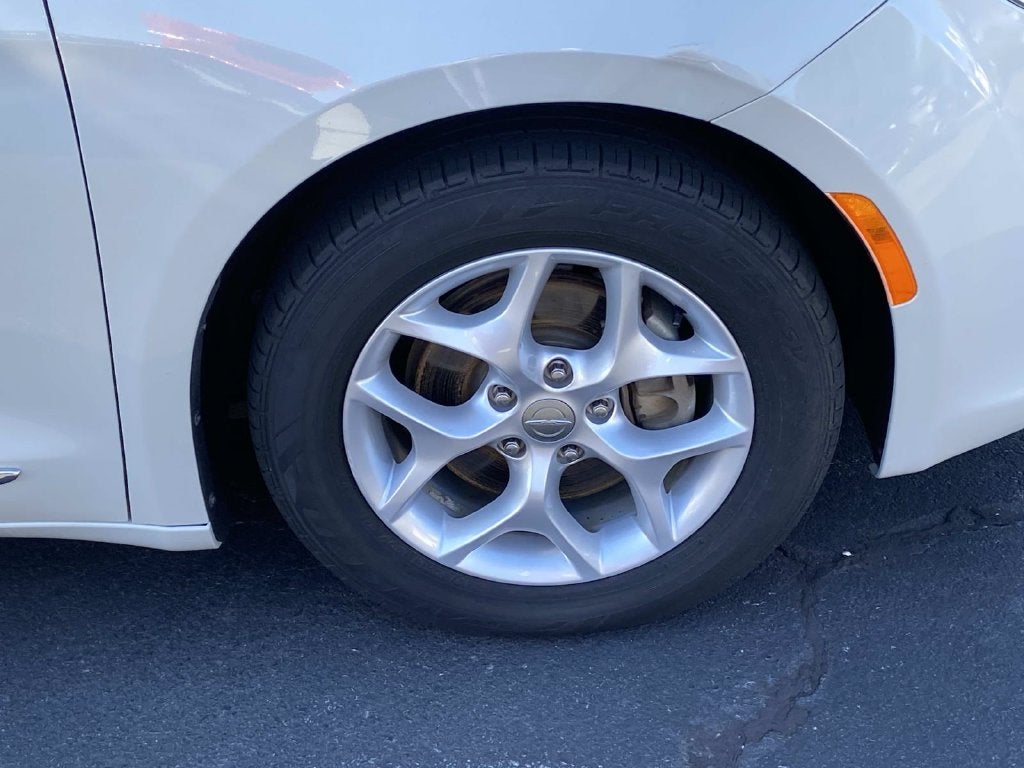 2017 Chrysler Pacifica Touring L Plus