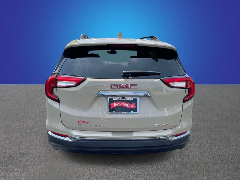 2022 GMC Terrain AT4