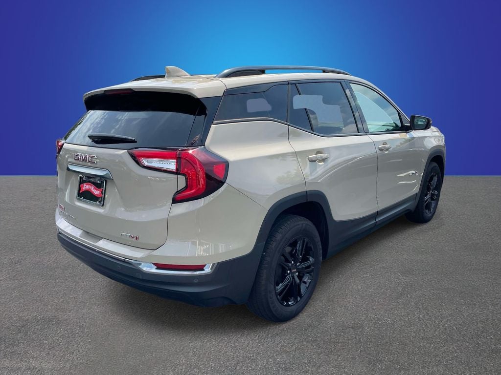 2022 GMC Terrain AT4