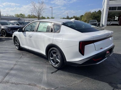 2026 Kia K4 LXS