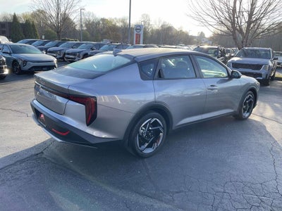 2026 Kia K4 EX