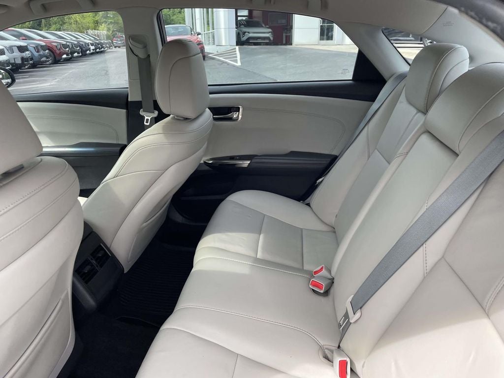 2016 Toyota Avalon Hybrid XLE Premium
