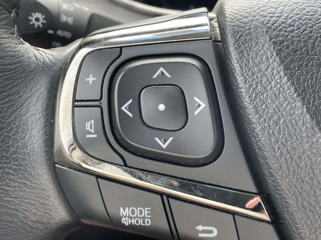 2016 Toyota Avalon Hybrid XLE Premium