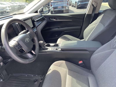 2025 Toyota Camry LE