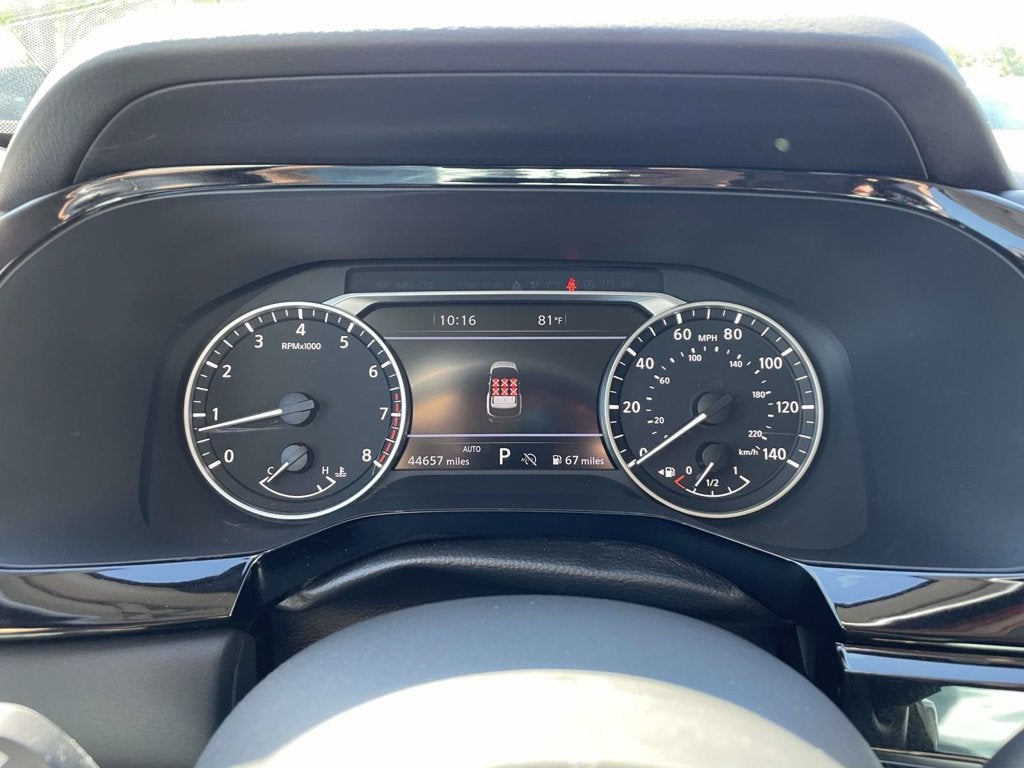 2023 Nissan Pathfinder SL
