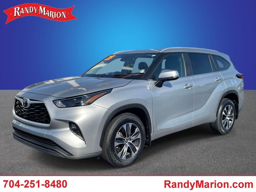 2025 Toyota Highlander Hybrid XLE