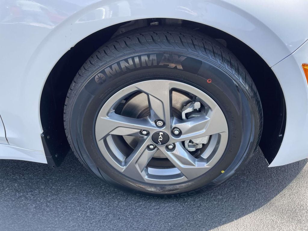 2023 Kia K5 LXS