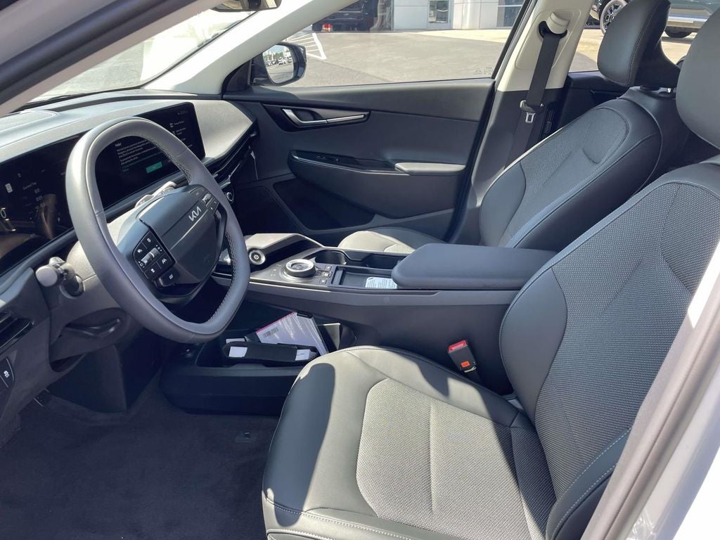 2026 Kia EV6 Light