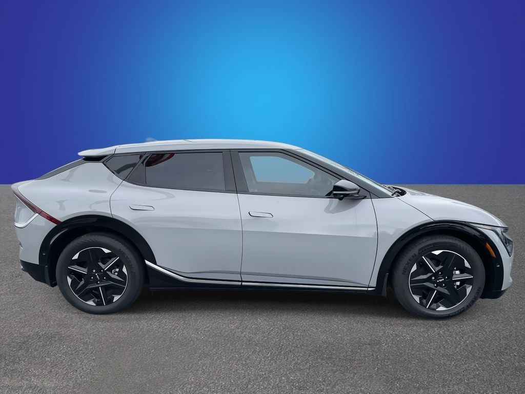 2025 Kia EV6 Wind