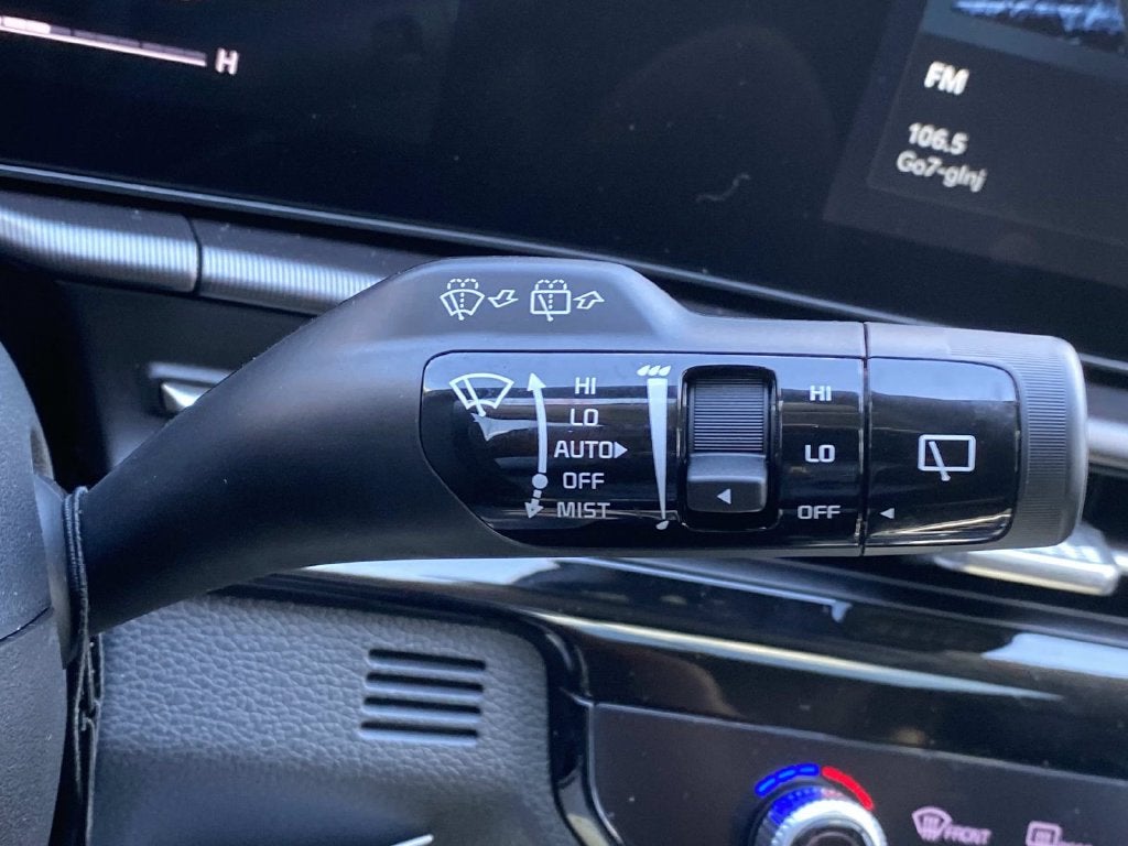 2027 Kia Sportage EX