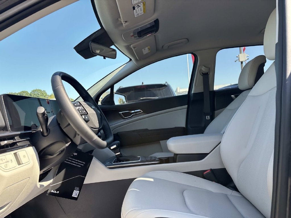 2027 Kia Sportage EX