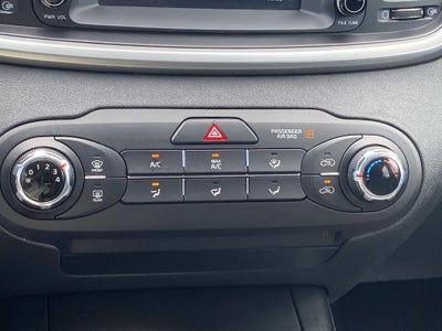 2019 Kia Sorento L 3-Row Seating