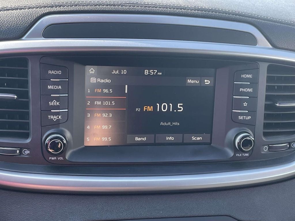 2019 Kia Sorento LX