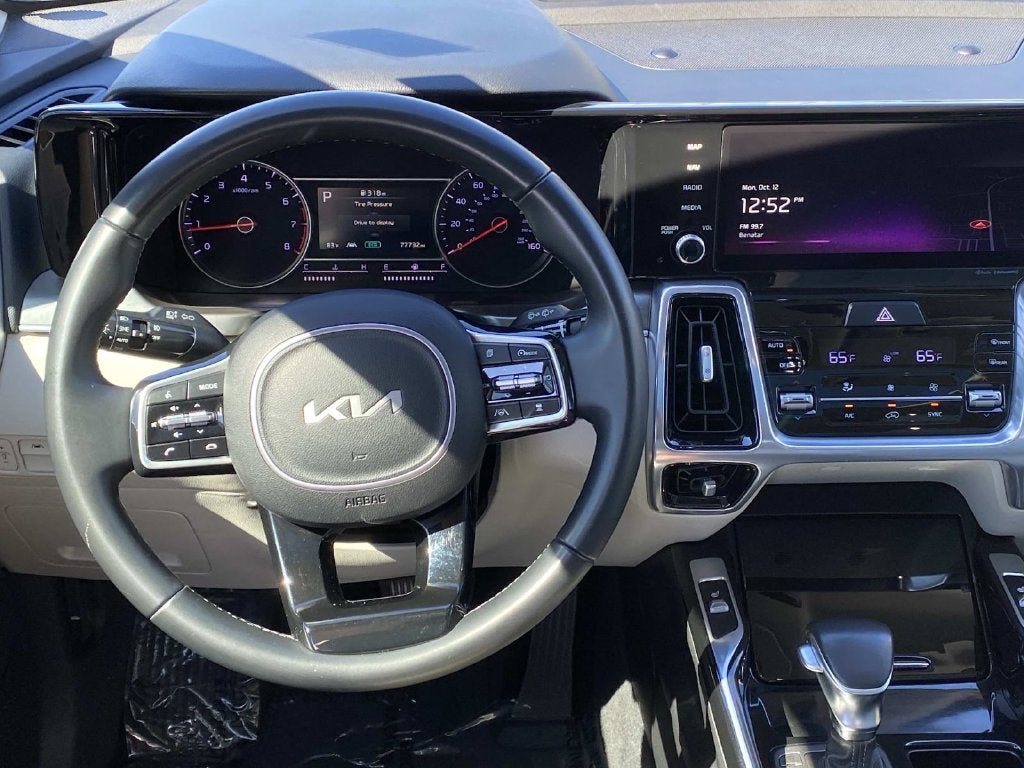 2022 Kia Sorento SX