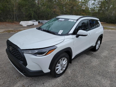 2024 Toyota Corolla Cross LE