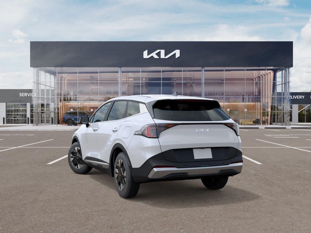 2027 Kia Sportage Hybrid LX
