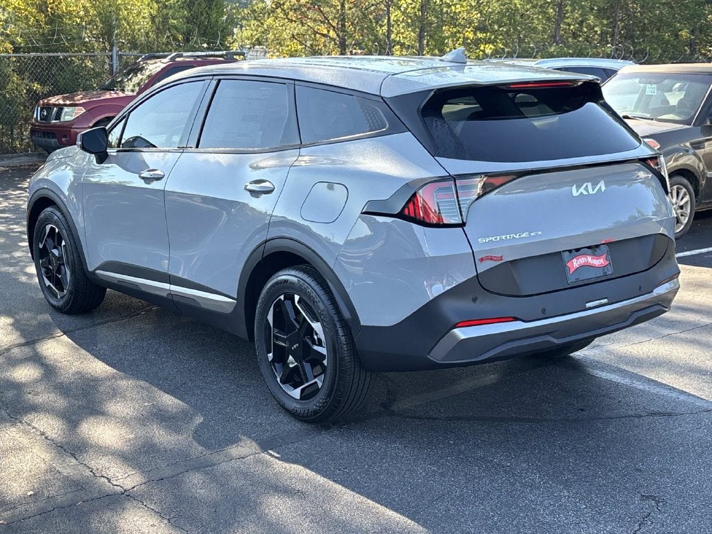 2027 Kia Sportage Hybrid S
