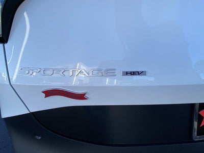 2027 Kia Sportage Hybrid LX