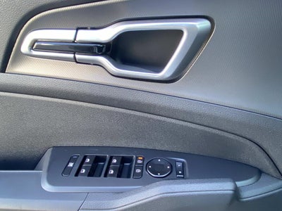 2027 Kia Sportage Hybrid LX
