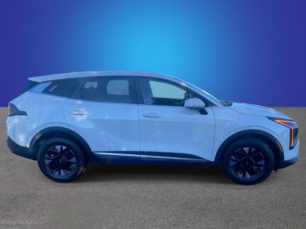 2027 Kia Sportage Hybrid LX