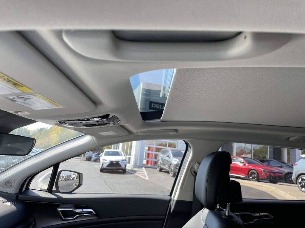2027 Kia Sportage Hybrid EX