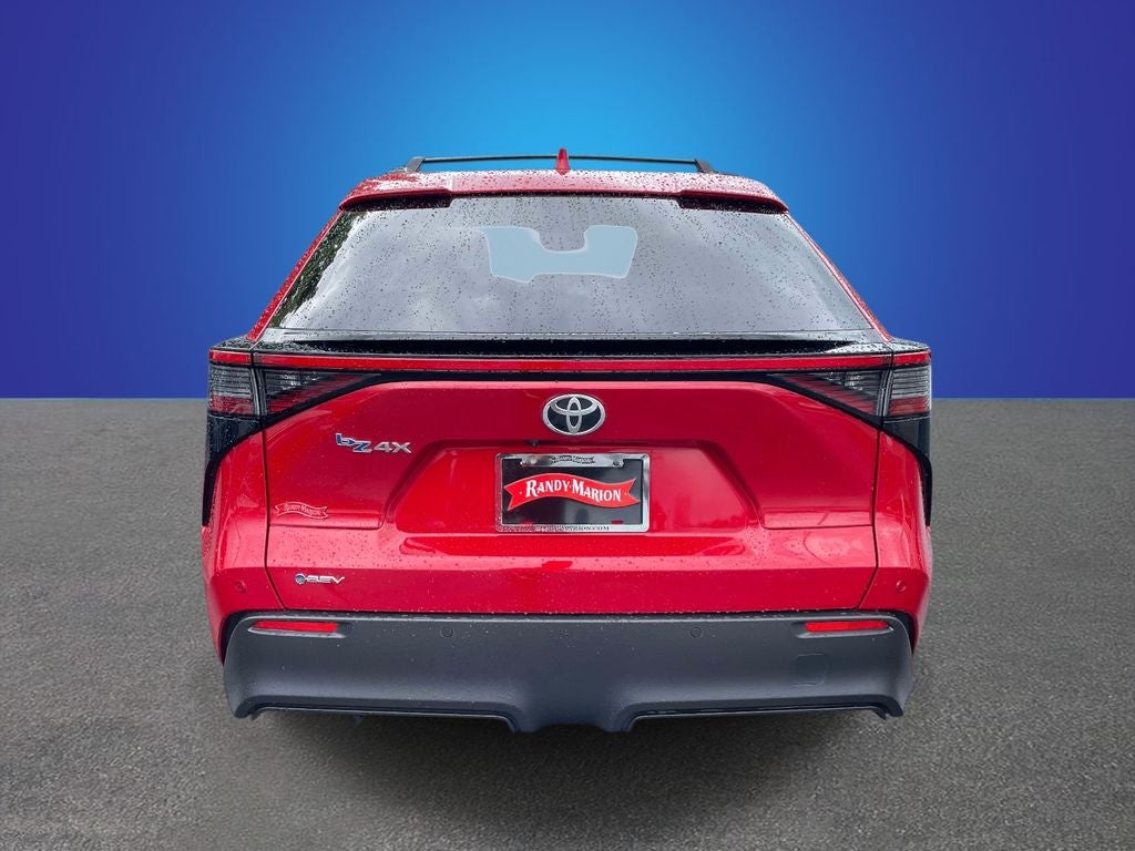 2025 Toyota bZ4X XLE