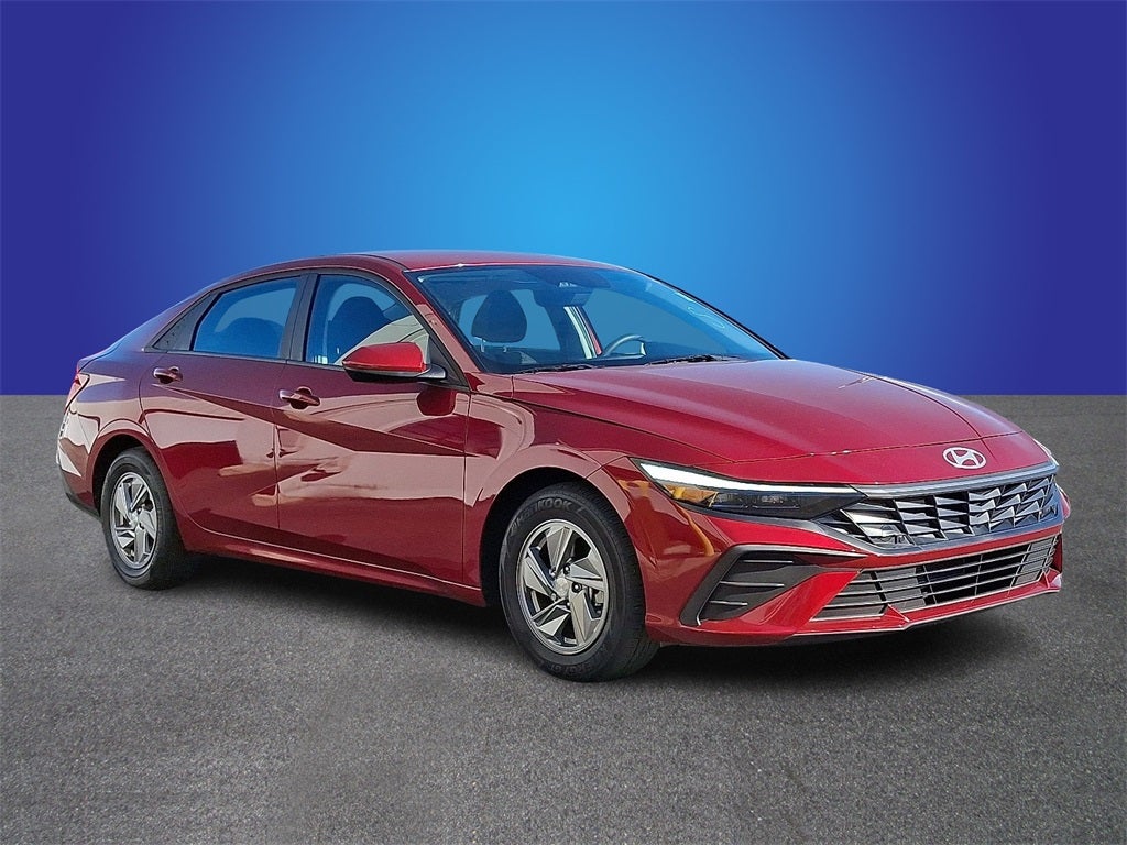 2024 Hyundai Elantra SE