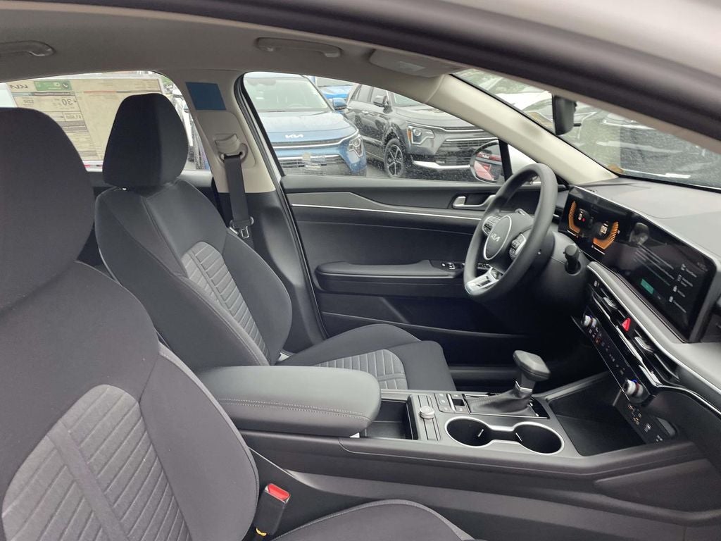 2026 Kia K5 LXS