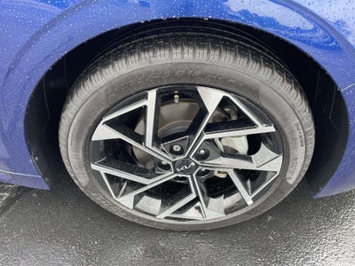 2025 Kia K5 EX